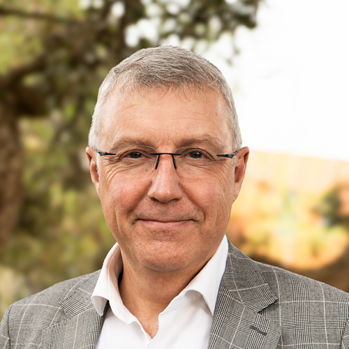 Paul Lonsdale Chief Financial Officer (CFO)